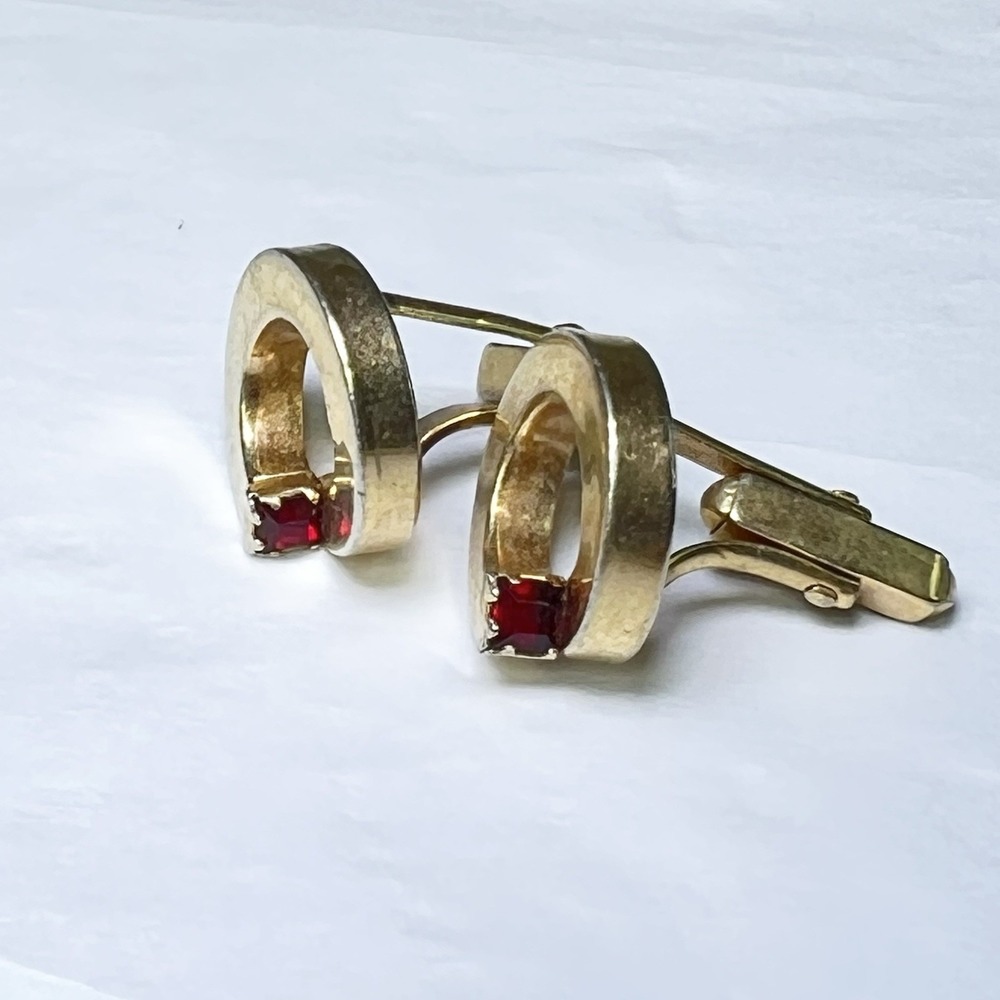 Vintage Anson Men's Gold Tone Garnet Red Stone Cuff Links MCM Nice Daper Stylish